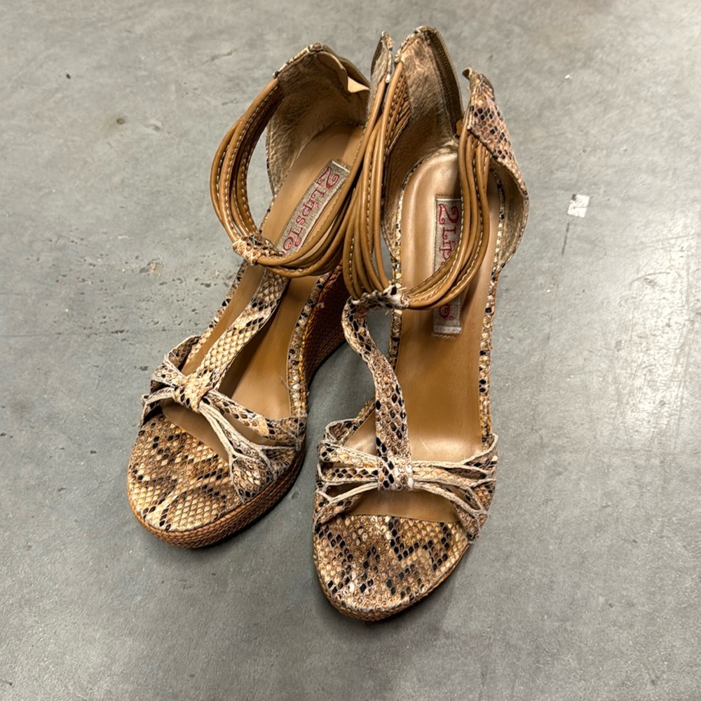 2LipsToo snake print wedges
